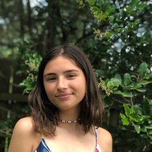 Meet your Posher, Madeline